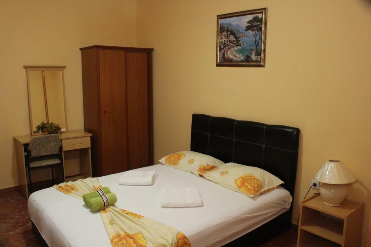 Casa Hena Hotel Ulcinj Exterior foto